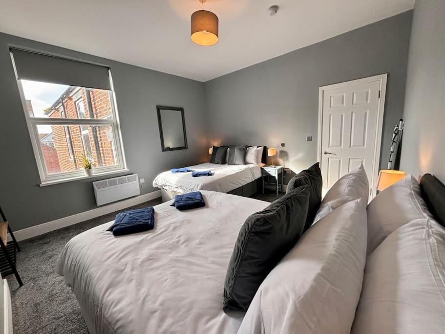 Apartment Teds Apartments-town Centre-apt3 Blackpool