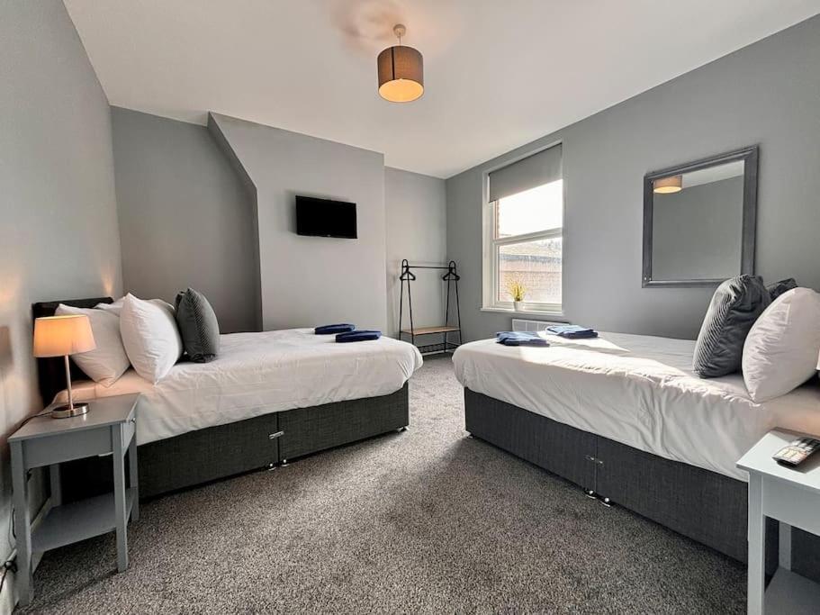 Apartment Teds Apartments-town Centre-apt3 Blackpool